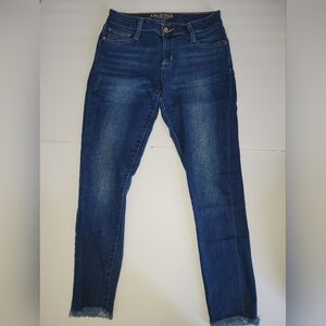Arizona Jean Co fringe cropped ankle blue medium wash skinny jeans